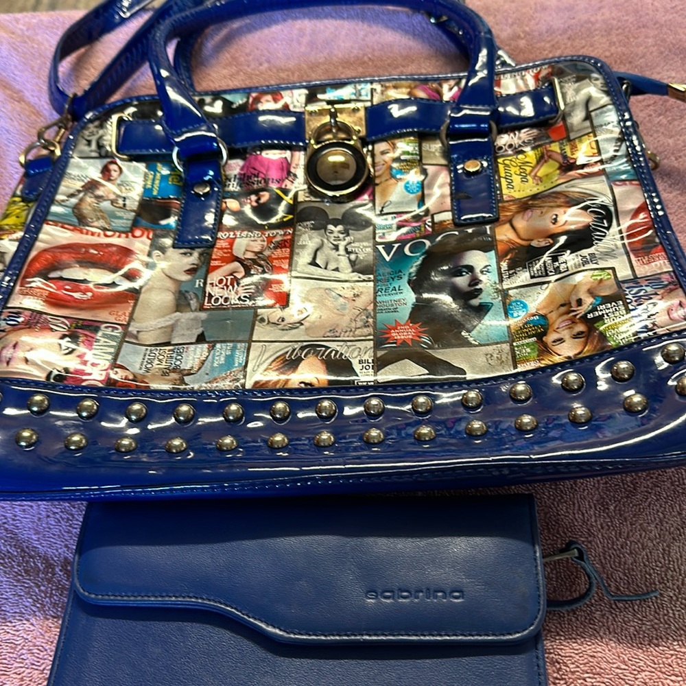 Vogue purse with wallet